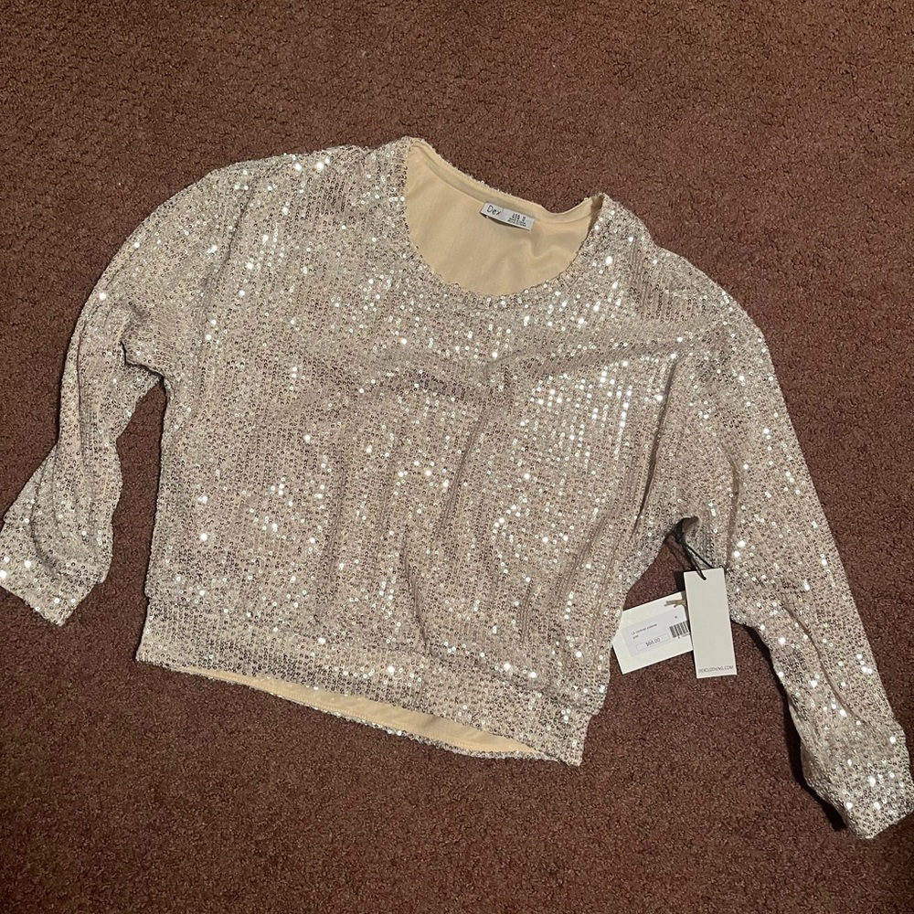 Dex top, silver shimmer, brand new with tags!